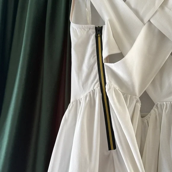 Nieman Marcus White Sleeveless Dress, size M - Picture 3 of 8